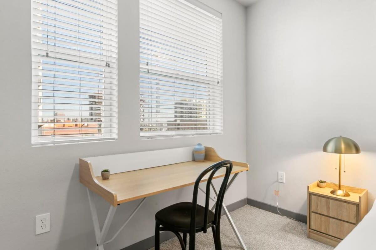 Cozysuites Phx Roro Gym Pool Pets Parking #14 Phoenix Extérieur photo
