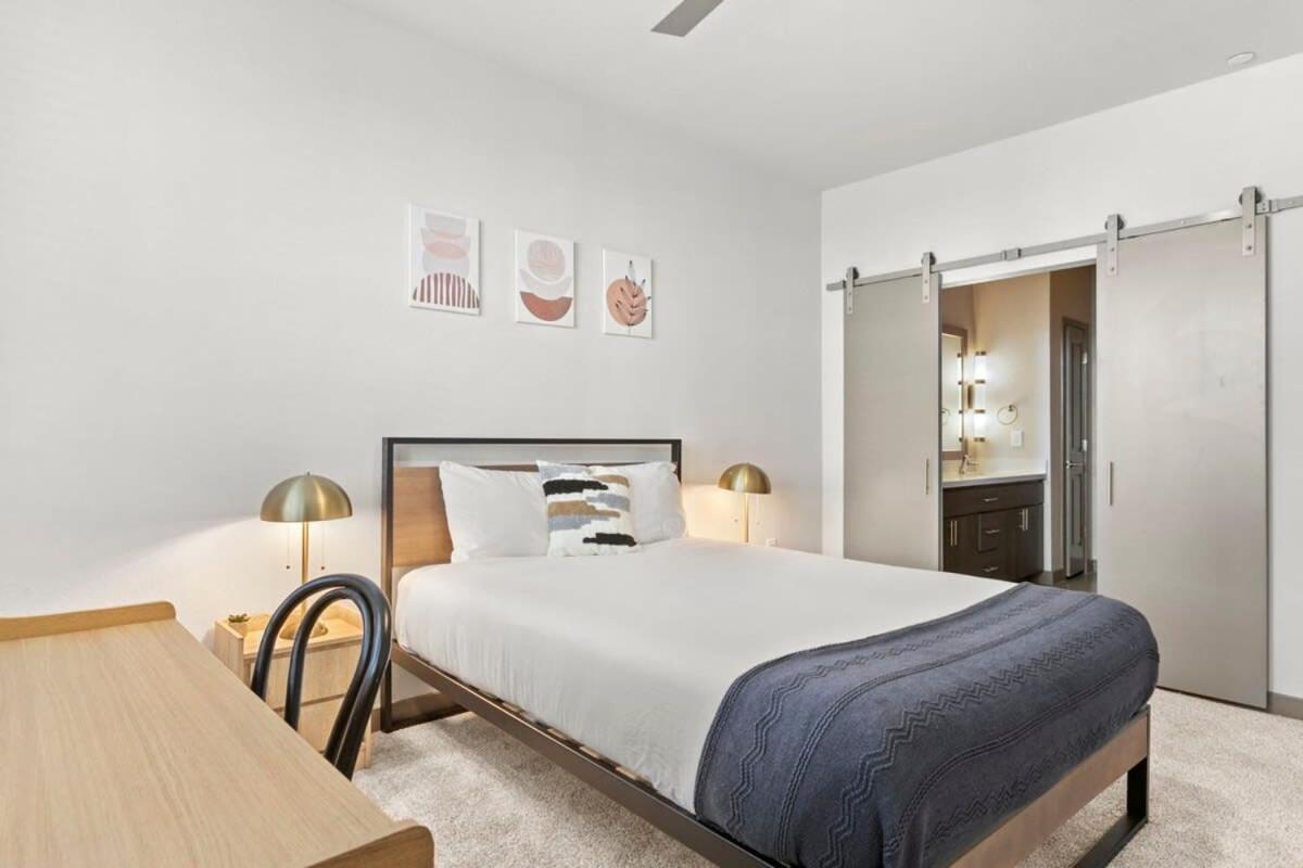 Cozysuites Phx Roro Gym Pool Pets Parking #14 Phoenix Extérieur photo