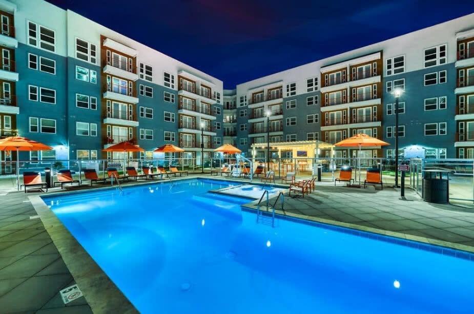 Cozysuites Phx Roro Gym Pool Pets Parking #14 Phoenix Extérieur photo