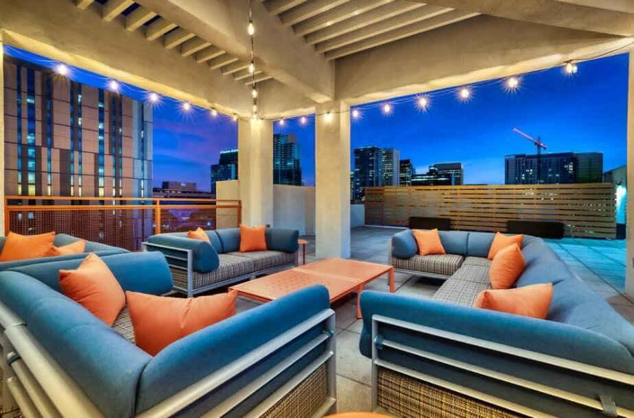 Cozysuites Phx Roro Gym Pool Pets Parking #14 Phoenix Extérieur photo