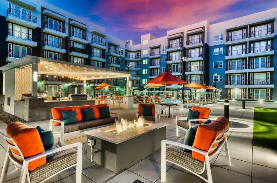 Cozysuites Phx Roro Gym Pool Pets Parking #14 Phoenix Extérieur photo